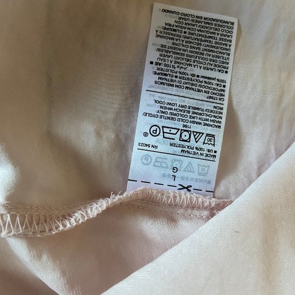 ๐ 3 for $45 Old Navy Pink Ruffle Neck Top EUC Size L - Picture 6 of 15